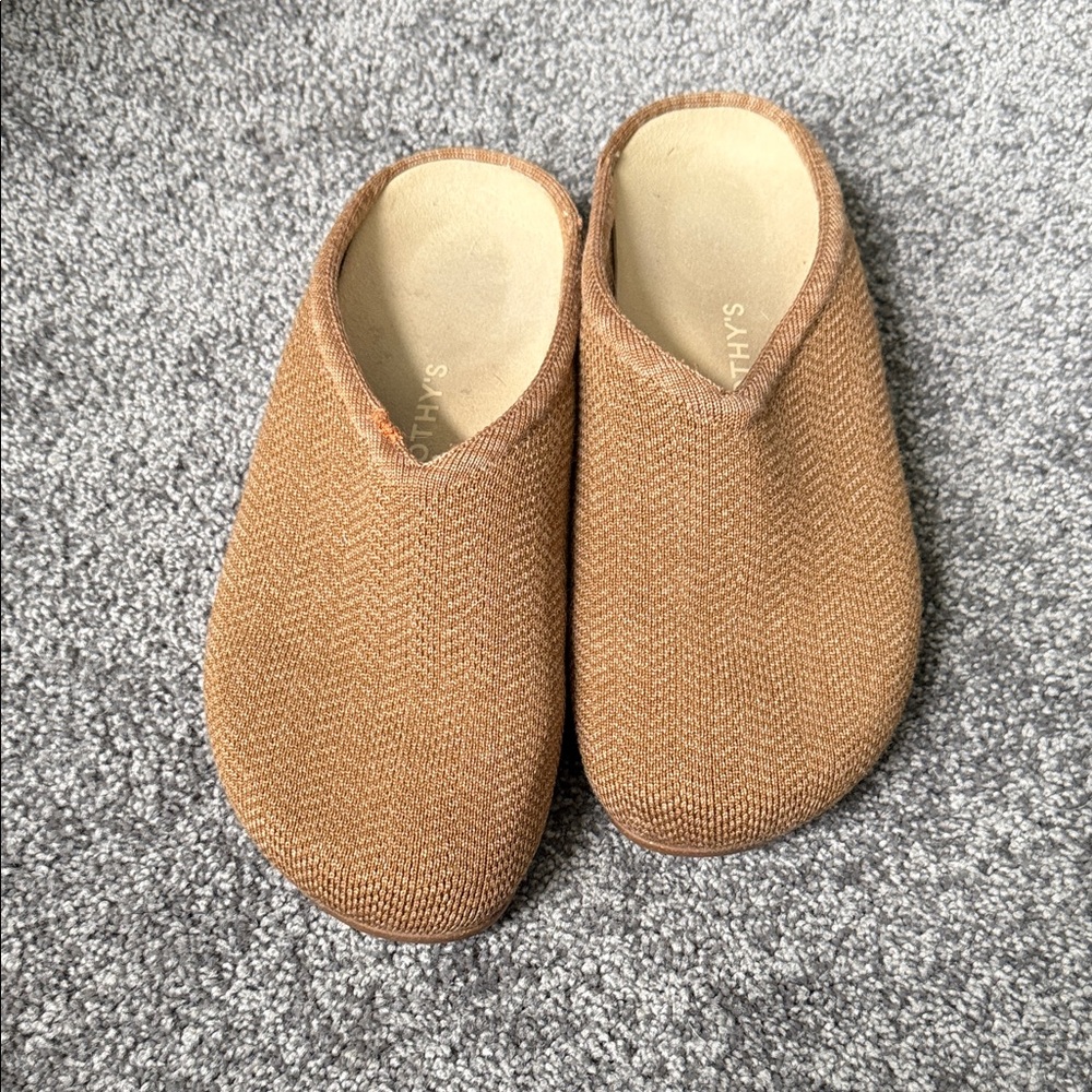 Rothy clogs